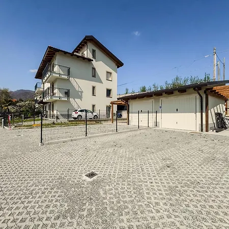 Apartment Trilocale Con Vista Mozzafiato Dimora Paroira Giaveno