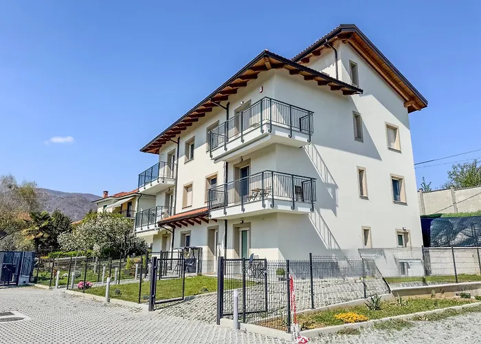 Trilocale Con Vista Mozzafiato Dimora Paroira Lägenhet Giaveno